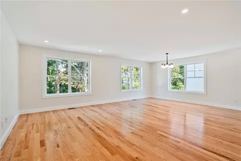 Living - 345 Point Ave, Warwick, RI 02889 photo 1 of 3