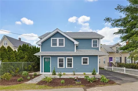 33 Jefferson Ave, East Providence, RI 02915