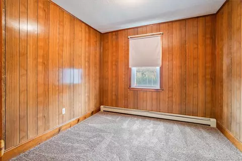 Bedroom - 39 Broad St, Warren, RI 02885 photo 3 of 13