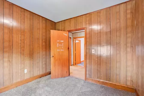 Bedroom - 39 Broad St, Warren, RI 02885 photo 4 of 13