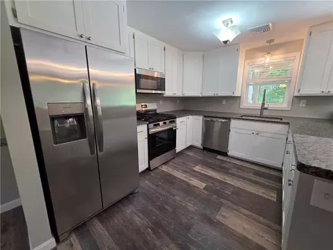 Kitchen - 302 Chopmist Hill Rd, Glocester, RI 02814 photo 6 of 7