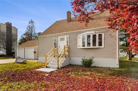 56 Irving Ave, East Providence, RI 02914
