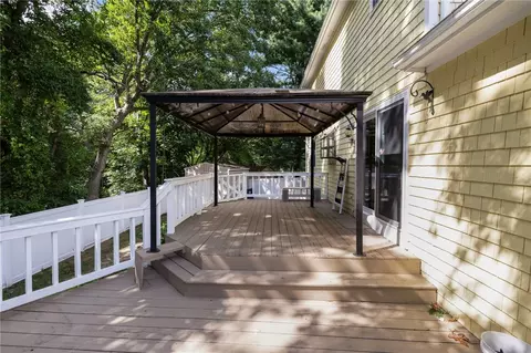 Exterior - 341 Sumner Ave, Warwick, RI 02888 photo 5 of 13
