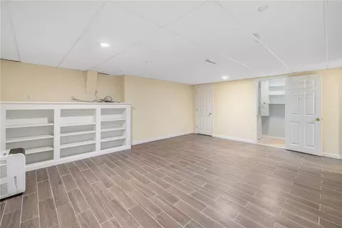 Living - 341 Sumner Ave, Warwick, RI 02888 photo 6 of 6