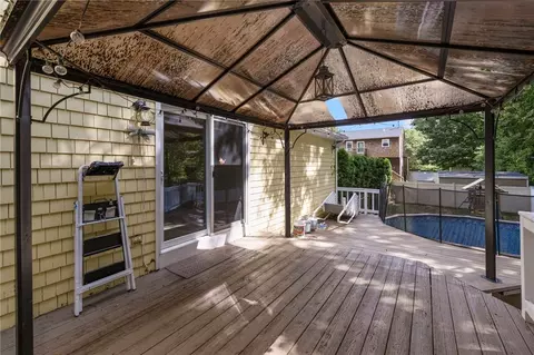 Exterior - 341 Sumner Ave, Warwick, RI 02888 photo 8 of 13