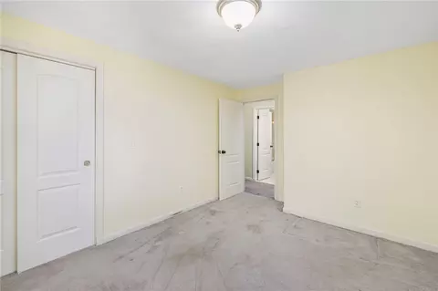 Bedroom - 341 Sumner Ave, Warwick, RI 02888 photo 7 of 10