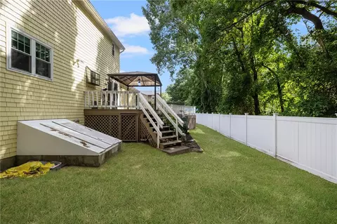 Exterior - 341 Sumner Ave, Warwick, RI 02888 photo 13 of 13