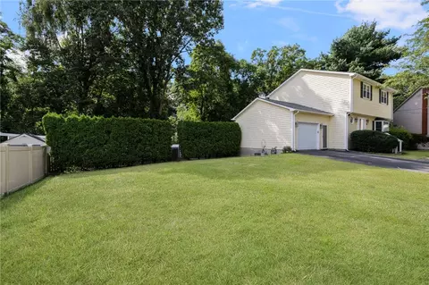 Exterior - 341 Sumner Ave, Warwick, RI 02888 photo 4 of 13