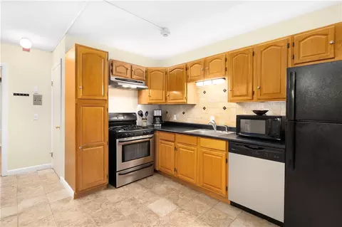 Kitchen - 3940 Post Rd #3, Warwick, RI 02886 photo 1 of 3