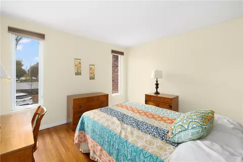 Bedroom - 3940 Post Rd #3, Warwick, RI 02886 photo 2 of 2