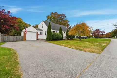 Exterior - 63 Massasoit Dr, Warwick, RI 02888 photo 2 of 9