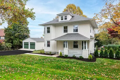 612 Warwick Neck Ave, Warwick, RI 02889