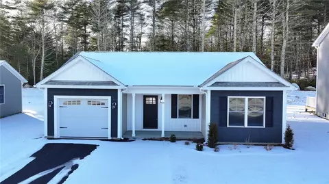 Exterior - 16 Pine Way Blvd, Coventry, RI 02816 photo 1 of 1