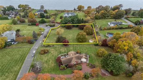 0 Riverscape Ln, Tiverton, RI 02878
