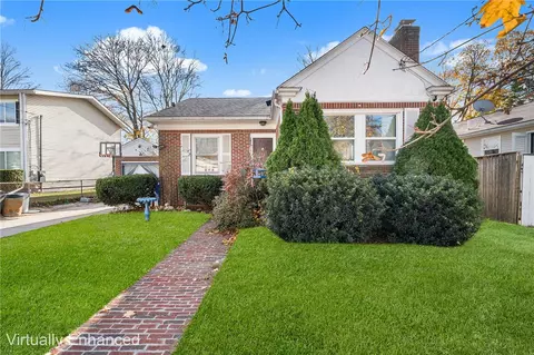 11 Lyman Ave, North Providence, RI 02911
