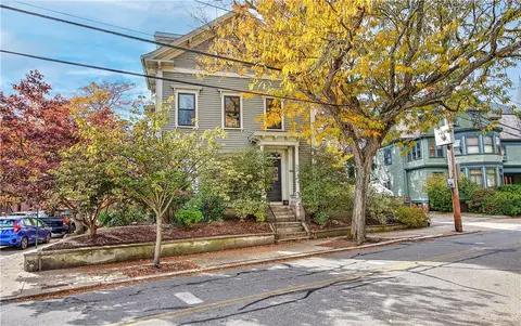 253 Knight St, Providence, RI 02909