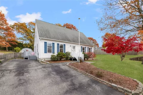 17 Celestial Heights Dr, South Kingstown, RI 02879