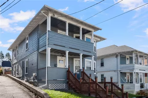 60 Fairlawn Ave, Woonsocket, RI 02895 photo 6
