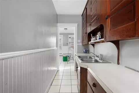 60 Fairlawn Ave, Woonsocket, RI 02895 photo 39