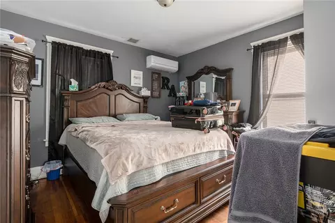60 Fairlawn Ave, Woonsocket, RI 02895 photo 18