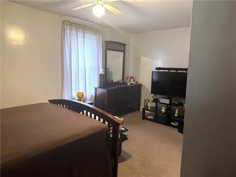 71 Hamlet Ave, Woonsocket, RI 02895 photo 9