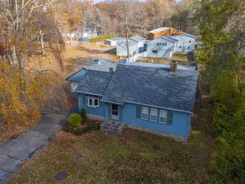 219 Peep Toad Rd, Scituate, RI 02857