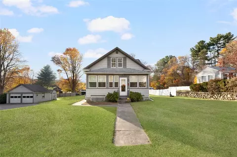 53 Maple Ave, North Smithfield, RI 02896