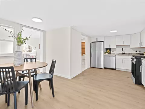 208 Dulude Ave, Woonsocket, RI 02895 photo 4