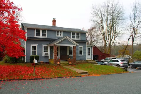 Exterior - 67 Dexter Rd, Scituate, RI 02857 photo 2 of 7