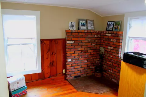 Bedroom - 67 Dexter Rd, Scituate, RI 02857 photo 7 of 7