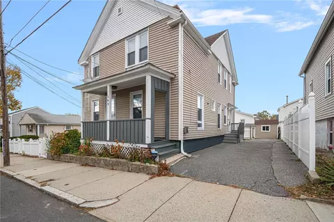 149 Pomona Ave, Providence, RI 02908