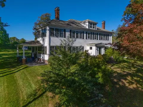 Exterior - 30 White Rock Road Rd, Warwick, RI 02889 photo 4 of 4