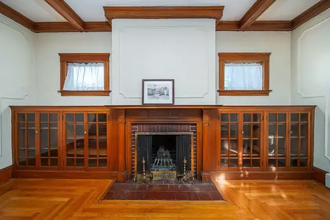 Living - 30 White Rock Road Rd, Warwick, RI 02889 photo 4 of 5