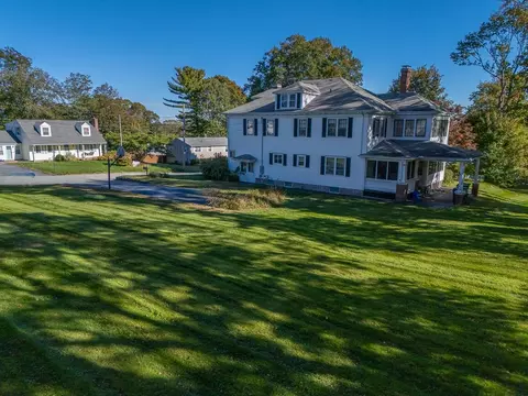 Exterior - 30 White Rock Road Rd, Warwick, RI 02889 photo 2 of 4