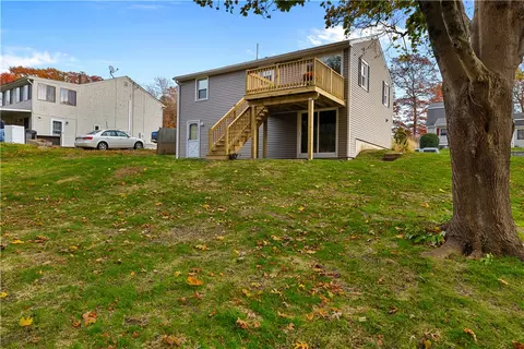 Exterior - 5 Ichabod Ln, Westerly, RI 02891 photo 9 of 9