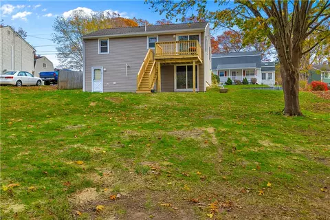 Exterior - 5 Ichabod Ln, Westerly, RI 02891 photo 8 of 9