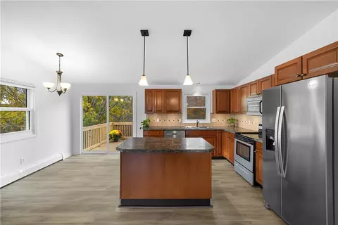 Kitchen - 5 Ichabod Ln, Westerly, RI 02891 photo 1 of 4