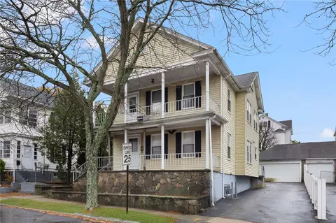 13 Central Ave, East Providence, RI 02914