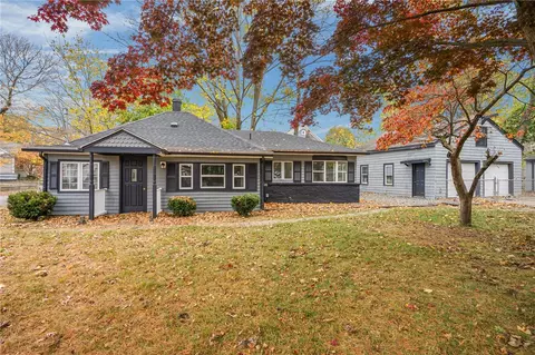 62 Ardway Ave, Warwick, RI 02889