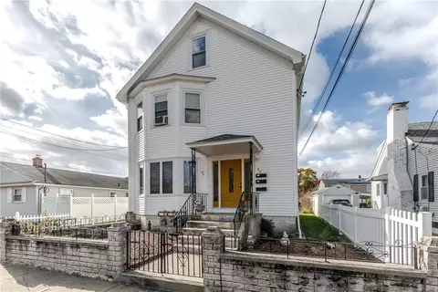 84 Bellevue Ave, Pawtucket, RI 02861
