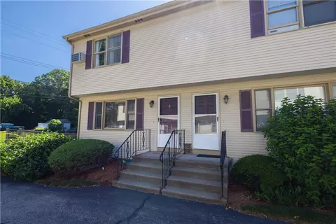 151 Willet Ave #5, Riverside, RI 02915