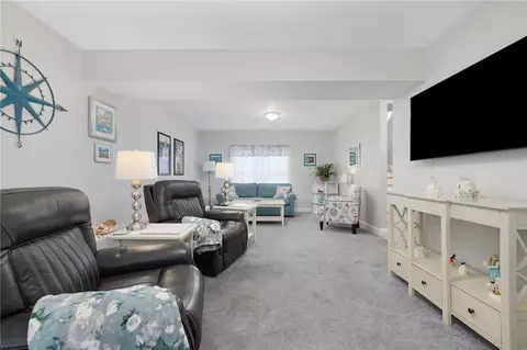 23 Clara Ave, Warwick, RI 02889 photo 18