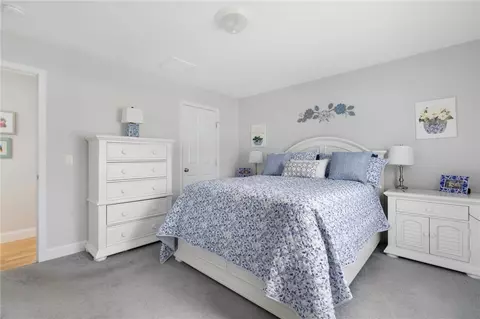23 Clara Ave, Warwick, RI 02889 photo 9