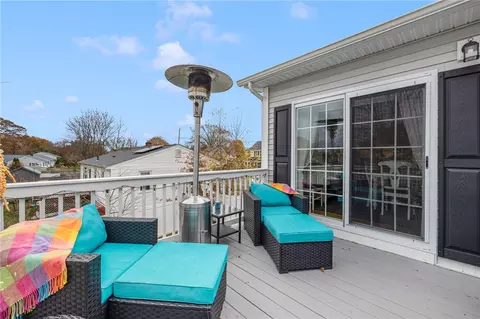 23 Clara Ave, Warwick, RI 02889 photo 22