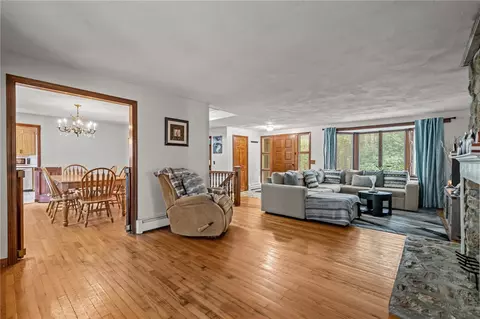 980 Plainfield Pike, Coventry, RI 02827 photo 8