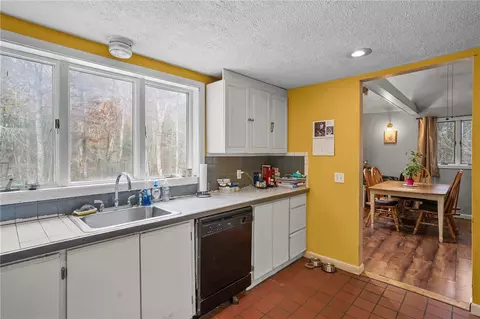 980 Plainfield Pike, Coventry, RI 02827 photo 35