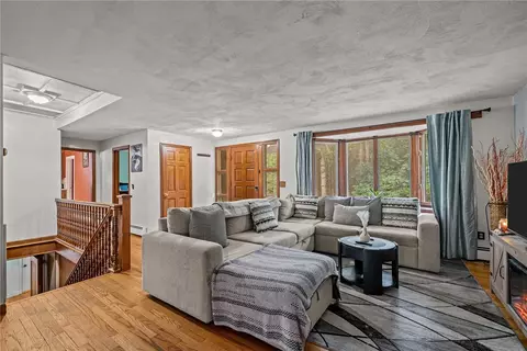 980 Plainfield Pike, Coventry, RI 02827 photo 7