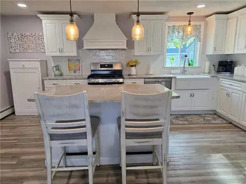 Kitchen - 52 Inez Ave, Warwick, RI 02886 photo 4 of 5