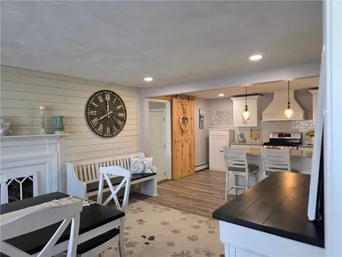 Entry Way - 52 Inez Ave, Warwick, RI 02886 photo 1 of 3