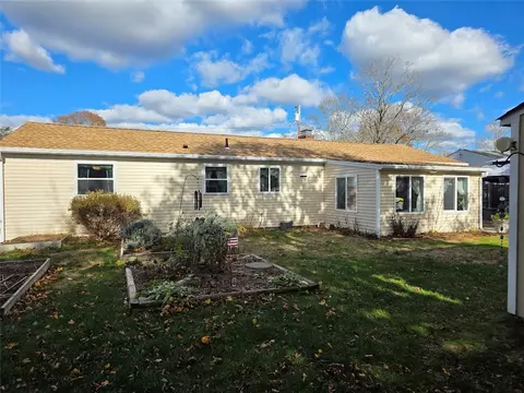 Exterior - 52 Inez Ave, Warwick, RI 02886 photo 9 of 9